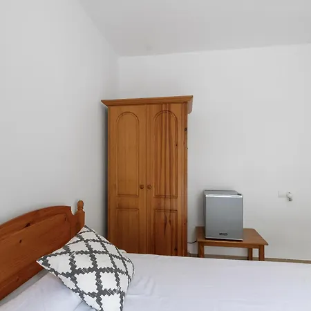Casa de hóspedes 3 Golondrinas 3*