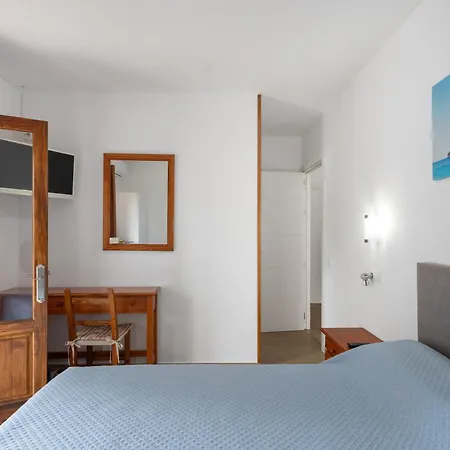 Casa de hóspedes 3 Golondrinas Santa Eulária des Riu