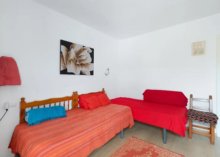 3 Golondrinas 圣埃乌拉利亚