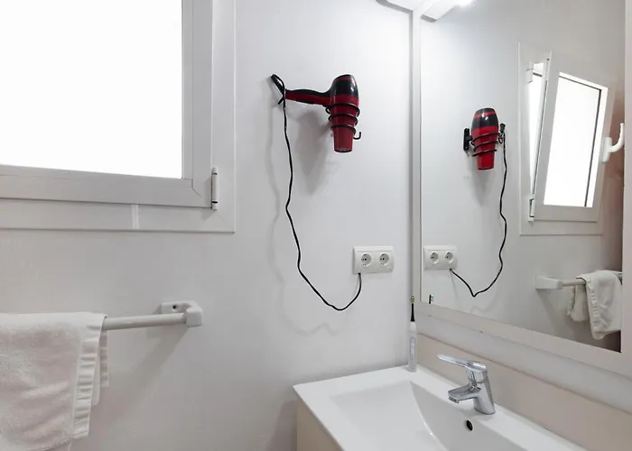 Pensjonat 3 Golondrinas Santa Eularia des Riu