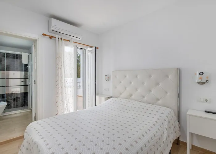 3 Golondrinas Pensjonat Santa Eularia des Riu