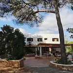 3 Golondrinas