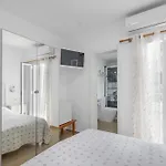 3 Golondrinas Πανσιόν