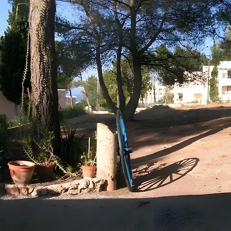 3 Golondrinas Konukevi Santa Eularia des Riu