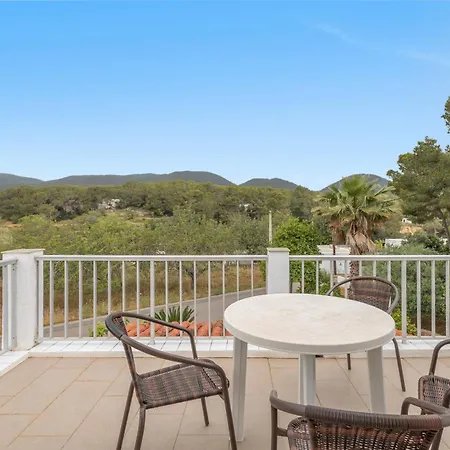 3 Golondrinas * Santa Eulária des Riu