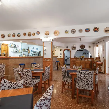 3 Golondrinas Konukevi