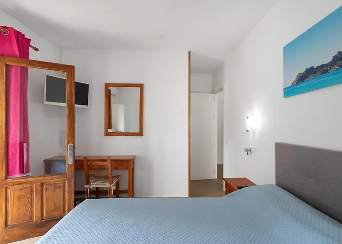 Guest house 3 Golondrinas 3*