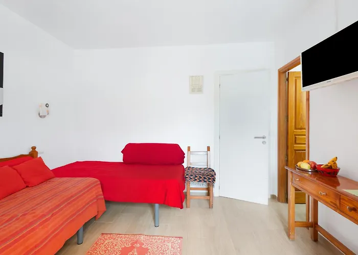 3 Golondrinas Guest house Santa Eularia des Riu