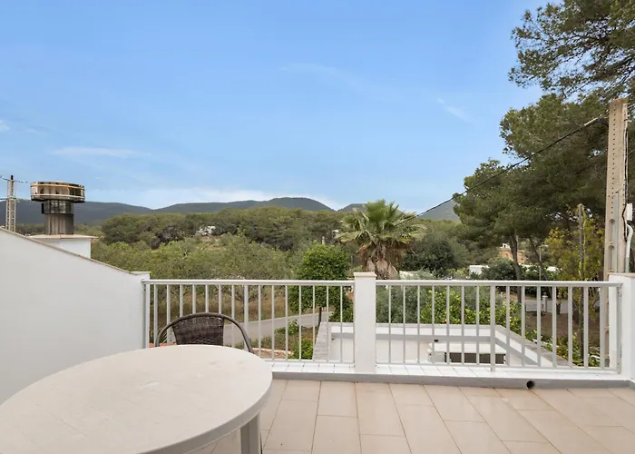 3 Golondrinas Guest house 3*