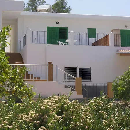 3 Golondrinas Pensión Santa Eulalia del Río