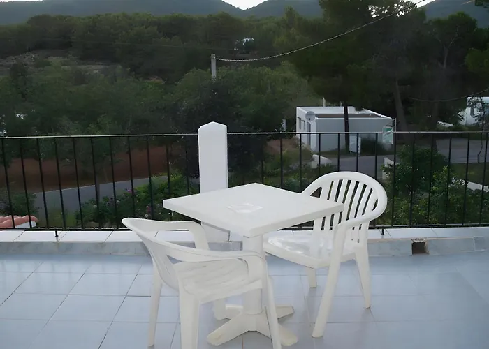 3 Golondrinas Santa Eularia des Riu